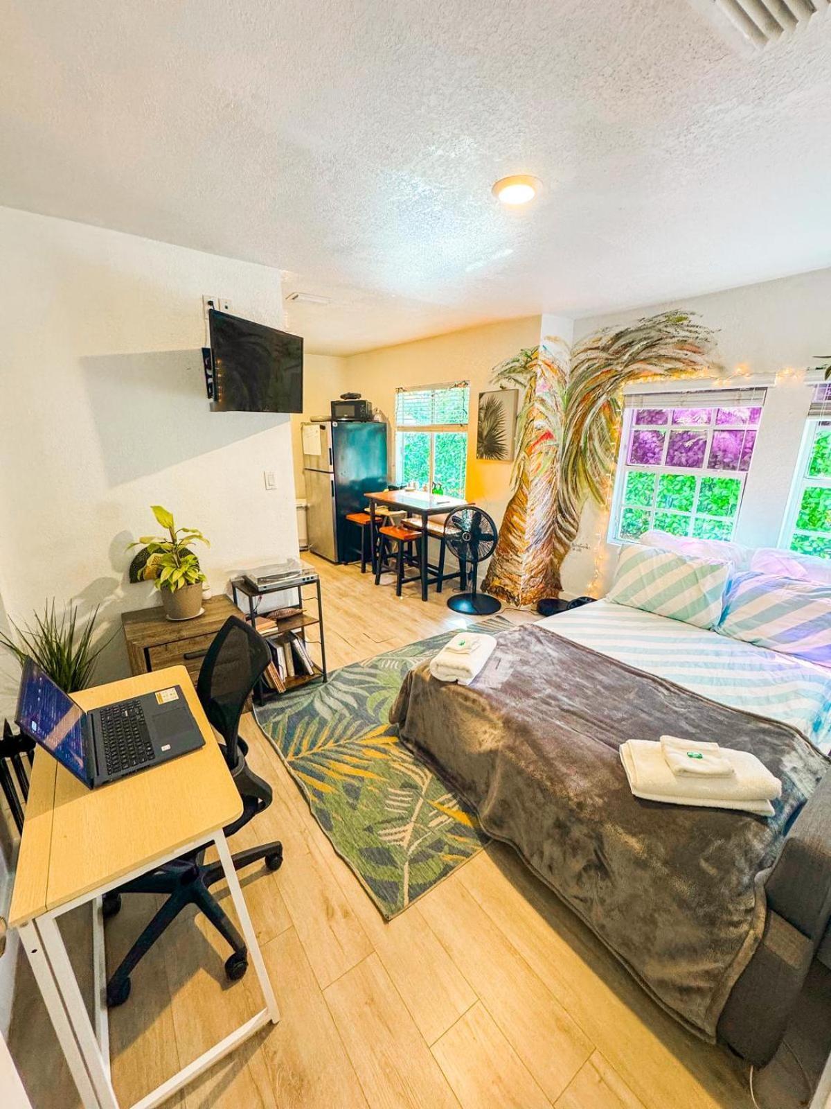 Quiet & Centrally Located House - Private Parking, Laundry And Storage For Luggage Miami Exterior foto